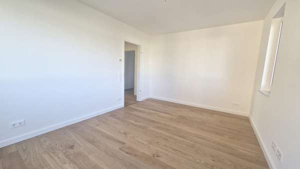 Zimmer Zimmer - Etagenwohnung in 15299 Müllrose mit 68m² kaufen