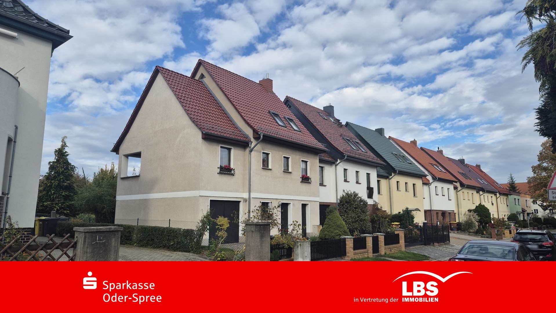 Straßenansicht Immobilie - Reihenendhaus in 15234 Frankfurt mit 151m² kaufen