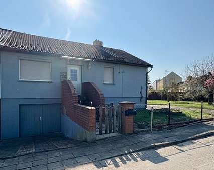Doppelhaushälfte in 17309 Rollwitz mit 85m² kaufen