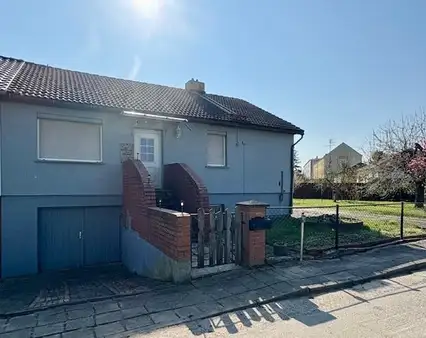 Doppelhaushälfte zu verkaufen
