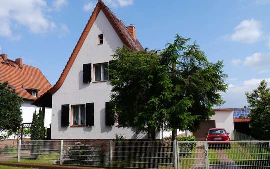 Einfamilienhaus in 03042 Cottbus mit 115m² kaufen