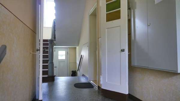 Hausflur - Saloontüren - Mehrfamilienhaus in 03149 Forst mit 425m² als Kapitalanlage kaufen
