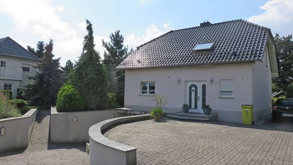 Straßenansicht - Einfamilienhaus in 02979 Elsterheide mit 120m² kaufen