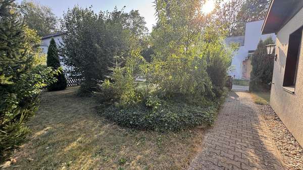 Grundstücksansicht Grundstücksansicht - Bungalow in 03051 Cottbus mit 103m² kaufen