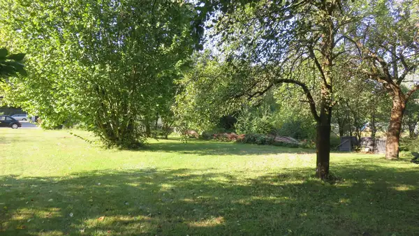 Im Grünen leben am Stadtrand