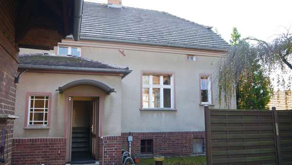 Eingang Hof - Einfamilienhaus in 03099 Kolkwitz mit 105m² kaufen