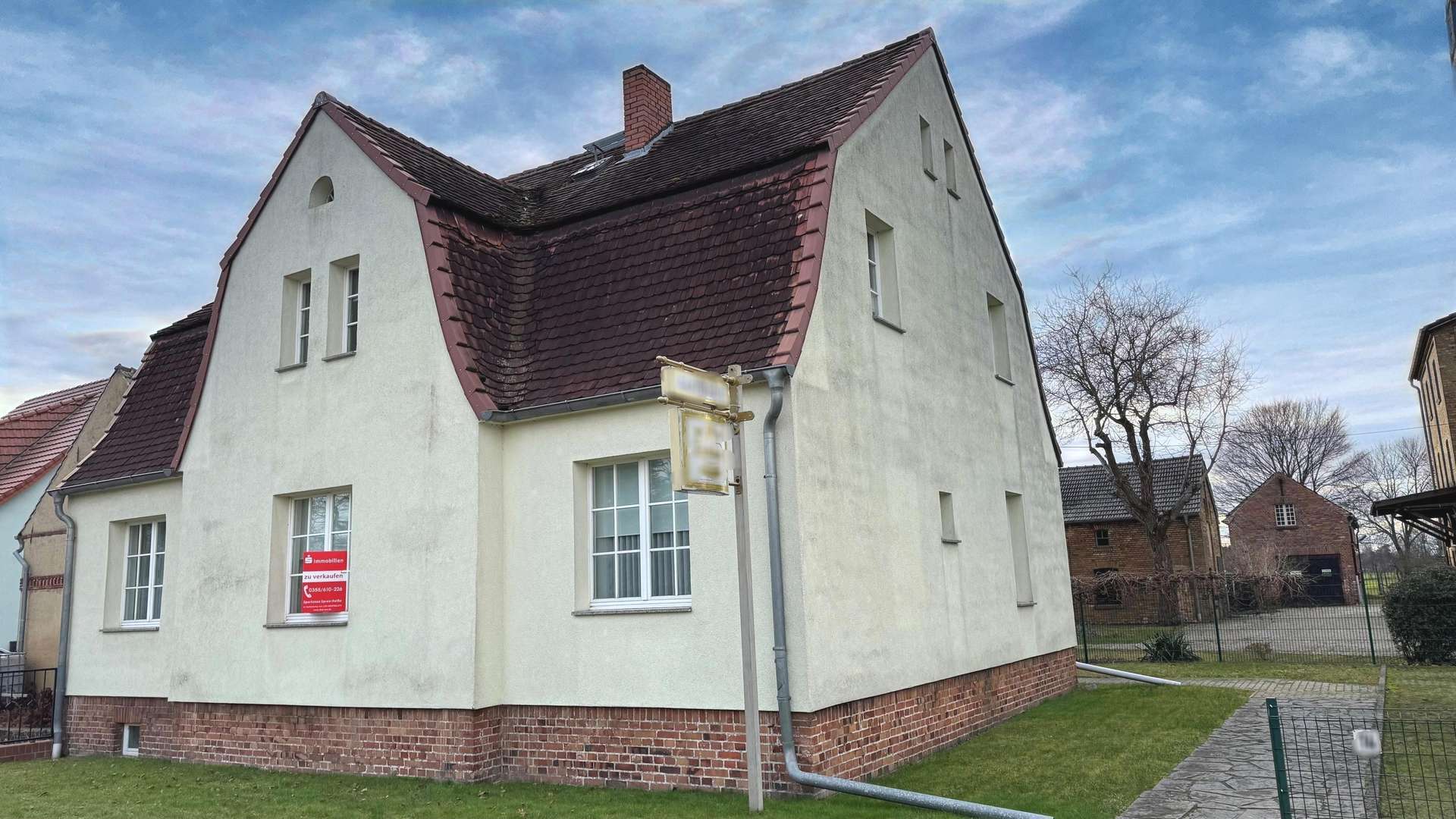Straßenansicht 2 - Einfamilienhaus in 03185 Turnow-Preilack mit 144m² kaufen