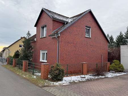 Straßenansicht - Einfamilienhaus in 02979 Spreetal mit 90m² kaufen