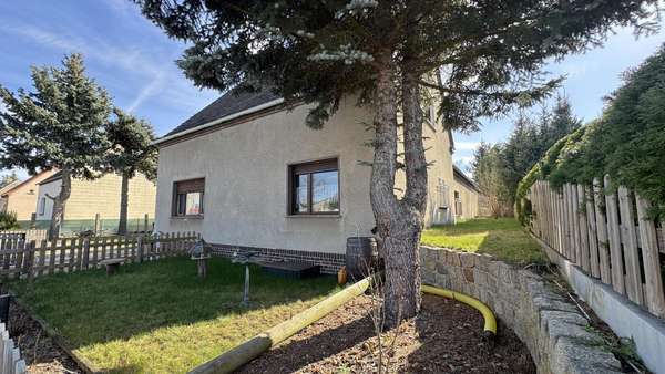 weitere Straßenansicht - Einfamilienhaus in 03149 Forst mit 130m² kaufen