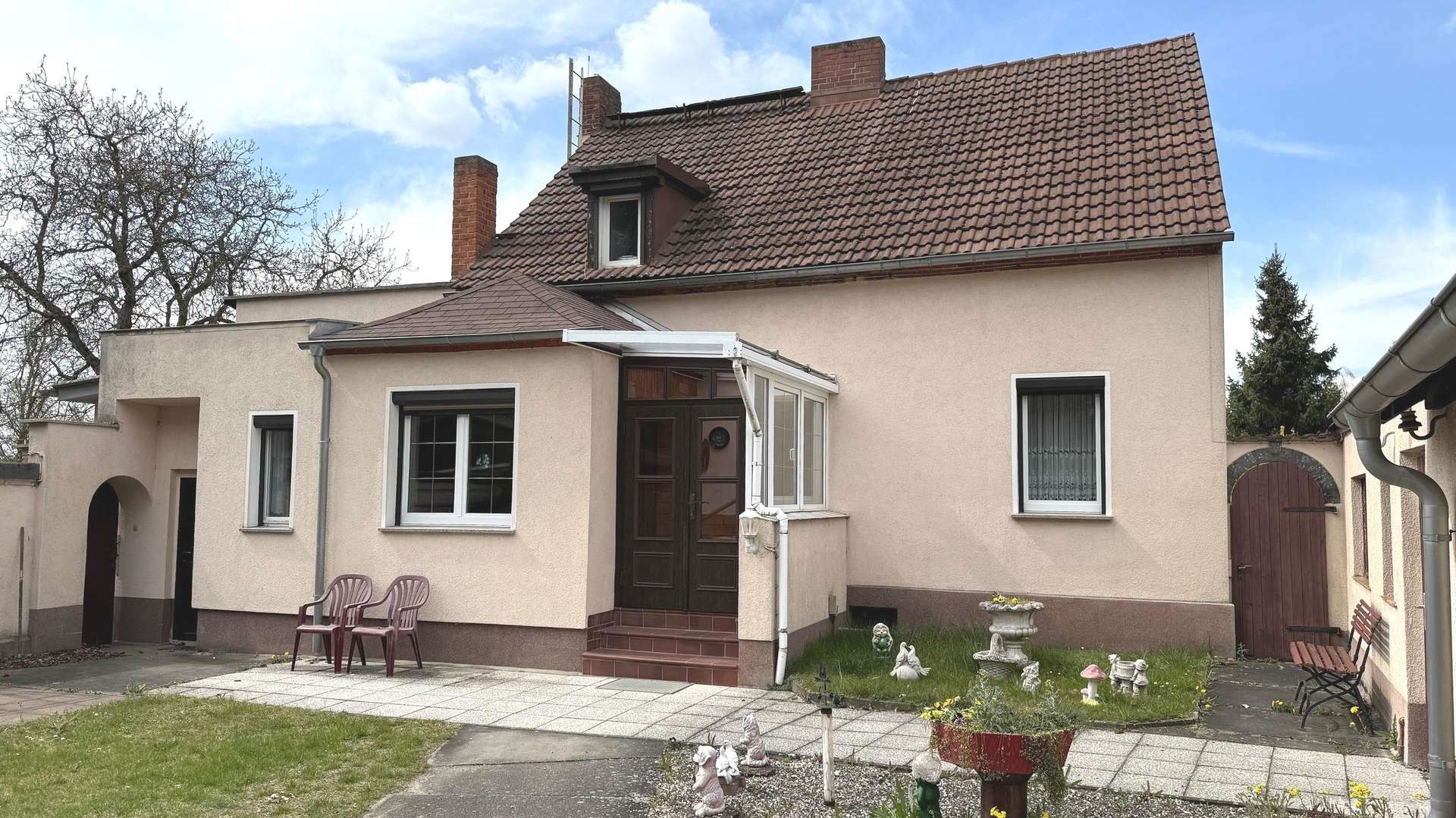 Hofansicht - Einfamilienhaus in 03130 Spremberg mit 140m² kaufen