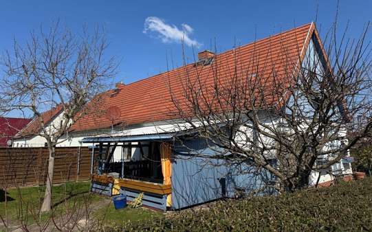 Hofansicht - Doppelhaushälfte in 03185 Peitz mit 88m² kaufen
