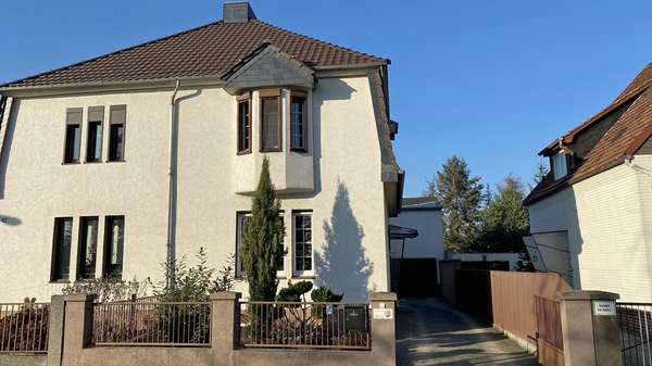 Haushälfte rechts - Doppelhaushälfte in 03149 Forst mit 100m² kaufen