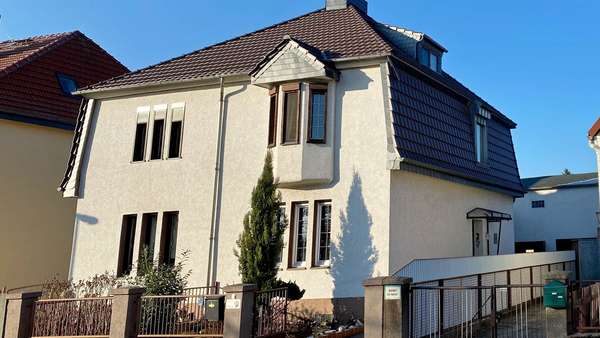 Straßenansicht 2 - Doppelhaushälfte in 03149 Forst mit 100m² kaufen