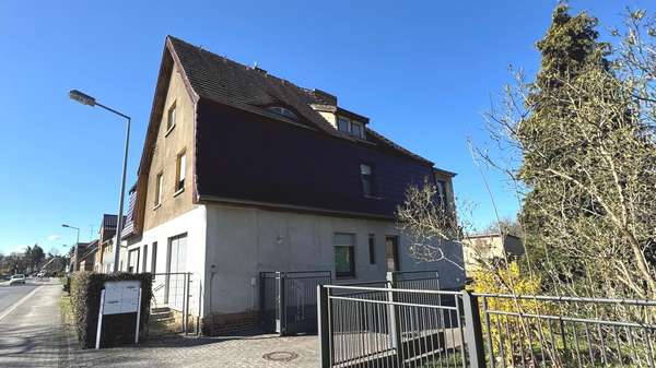 Straßenansicht Straßenansicht - Mehrfamilienhaus in 03130 Tschernitz mit 275m² als Kapitalanlage kaufen
