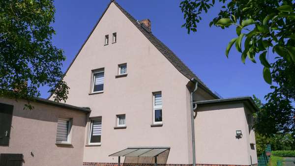 Hofansicht - Einfamilienhaus in 03048 Cottbus mit 120m² kaufen