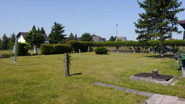 großzügiges Grundstück großzügiges Grundstück - Einfamilienhaus in 03149 Forst mit 80m² kaufen
