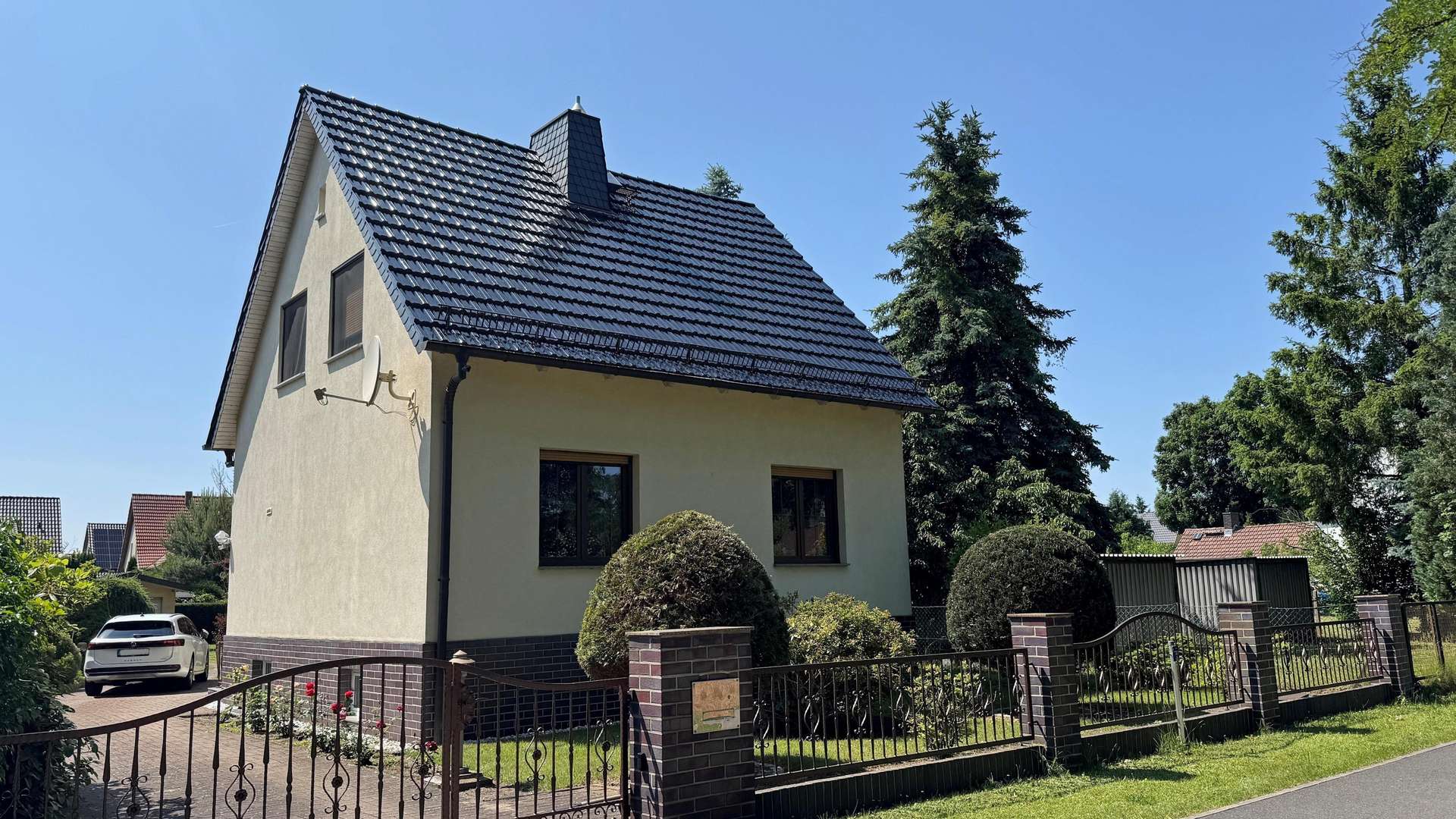 Straßenansicht Straßenansicht - Einfamilienhaus in 03149 Forst mit 104m² kaufen