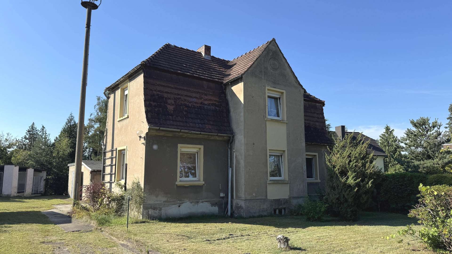 Straßenansicht Straßenansicht - Einfamilienhaus in 03149 Forst mit 100m² kaufen