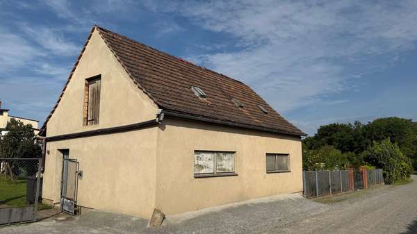 massives Nebengebäude massives Nebengebäude - Einfamilienhaus in 03130 Spremberg mit 140m² kaufen