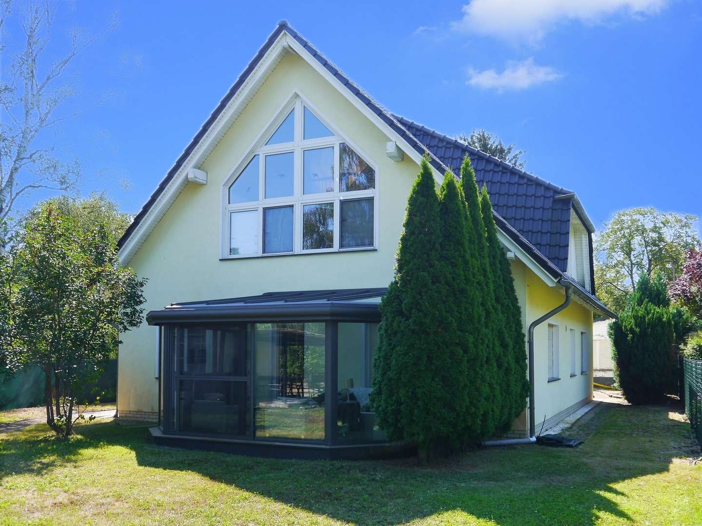 Zweifamilienhaus in 03044 Cottbus mit 210m² günstig kaufen Sparkassen