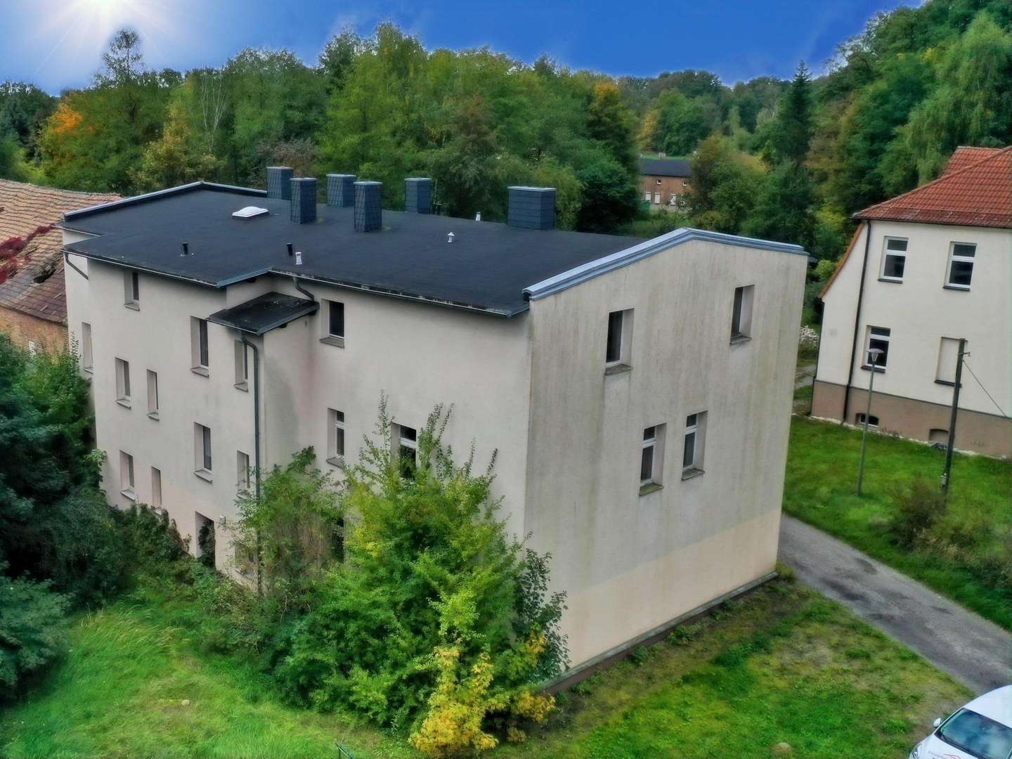 Nord/Ostseite - Mehrfamilienhaus in 03130 Tschernitz mit 422m² kaufen