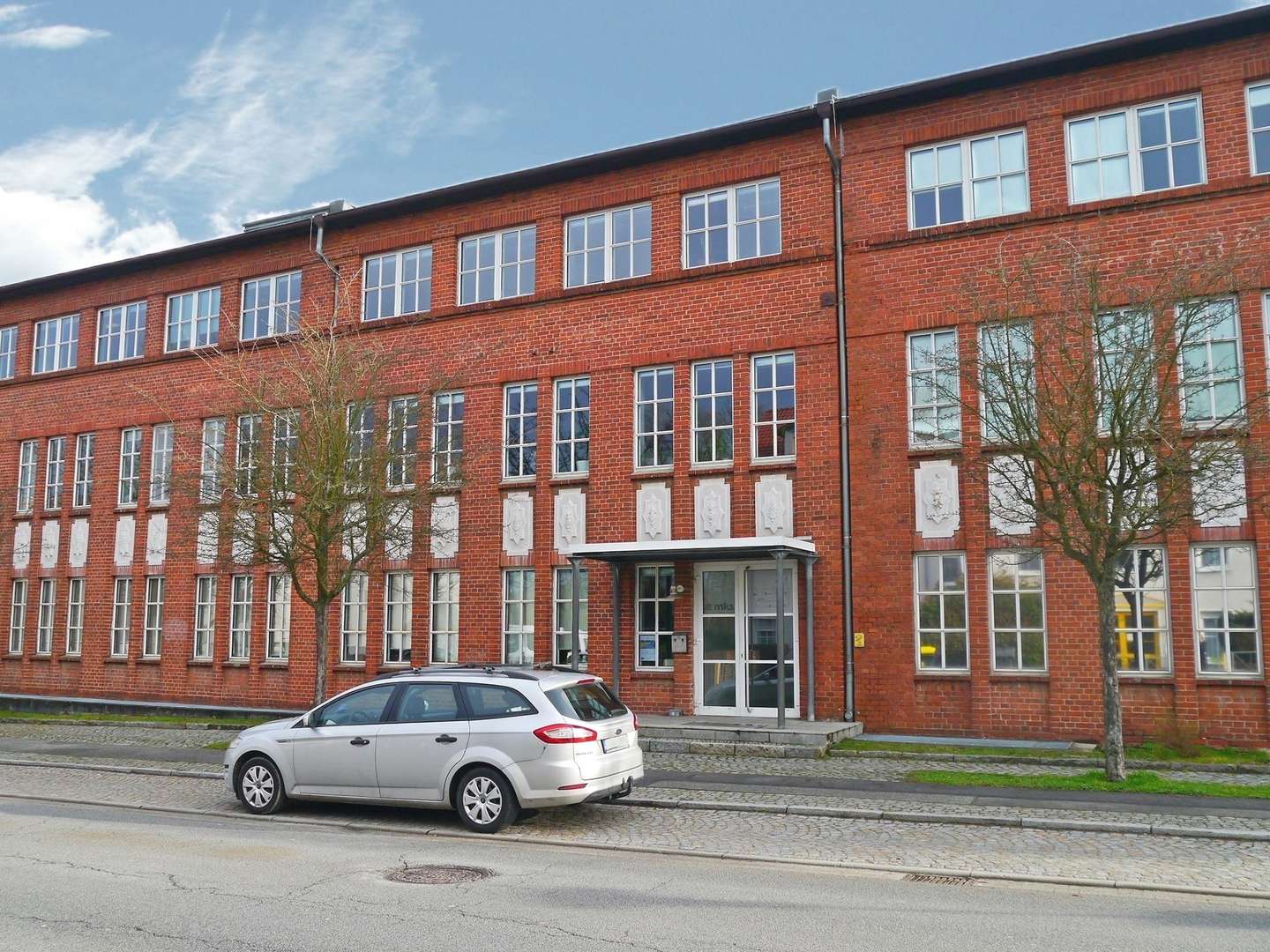 Straßenansicht - Büro in 03130 Spremberg mit 160m² kaufen