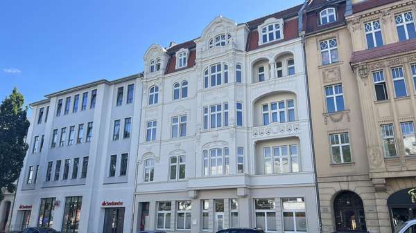 Außenansicht Nordwest - Etagenwohnung in 03046 Cottbus mit 58m² kaufen