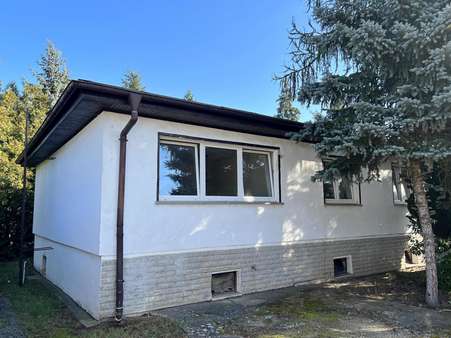 Straßenansicht - Bungalow in 03149 Forst mit 95m² kaufen