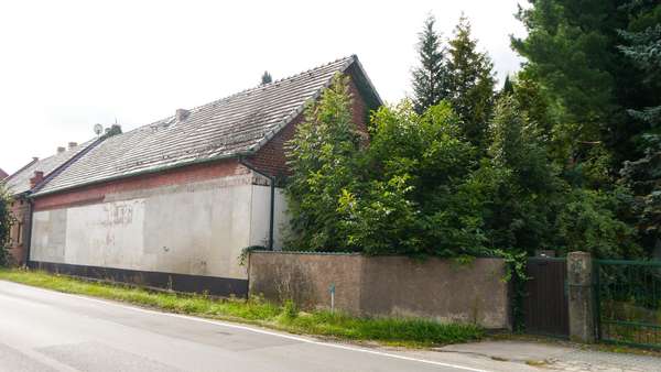 Straßenansicht Straßenansicht - Bauernhaus in 03099 Kolkwitz mit 70m² kaufen