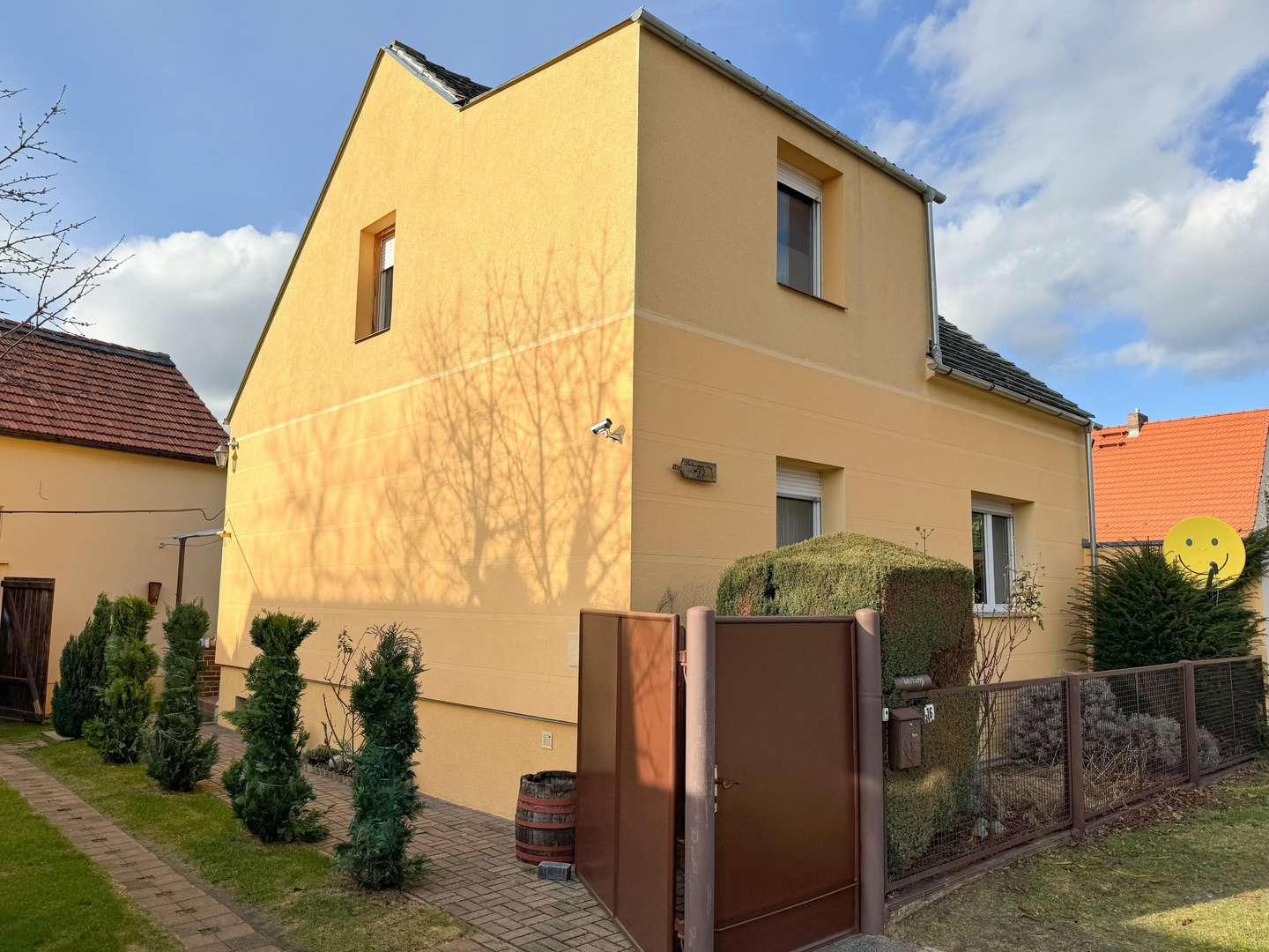 Straßenansicht - Einfamilienhaus in 03051 Cottbus mit 95m² kaufen