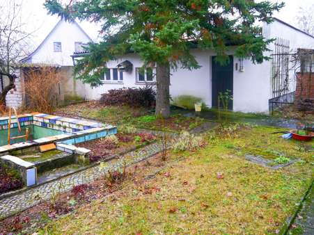 Garten mit Nebengebäude - Einfamilienhaus in 03042 Cottbus mit 120m² kaufen