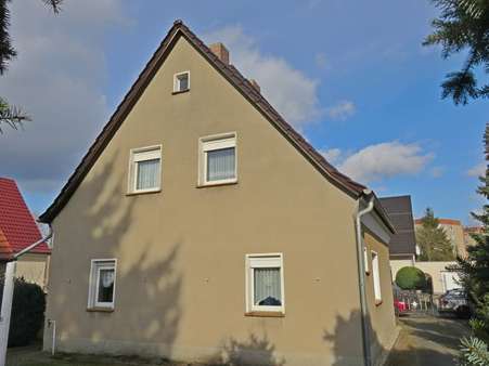 Hofansicht - Einfamilienhaus in 03130 Spremberg mit 110m² kaufen