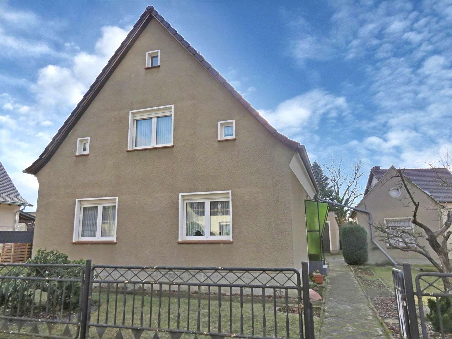 Straßenansicht - Einfamilienhaus in 03130 Spremberg mit 110m² kaufen