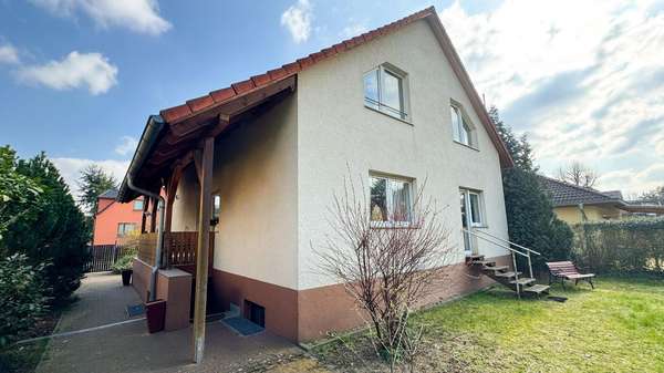 Ansicht Südwest - Einfamilienhaus in 03050 Cottbus mit 162m² kaufen