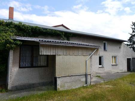 Hofansicht - Einfamilienhaus in 03052 Cottbus mit 75m² kaufen