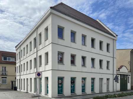 Straßenansicht - Büro in 03238 Finsterwalde mit 113m² mieten