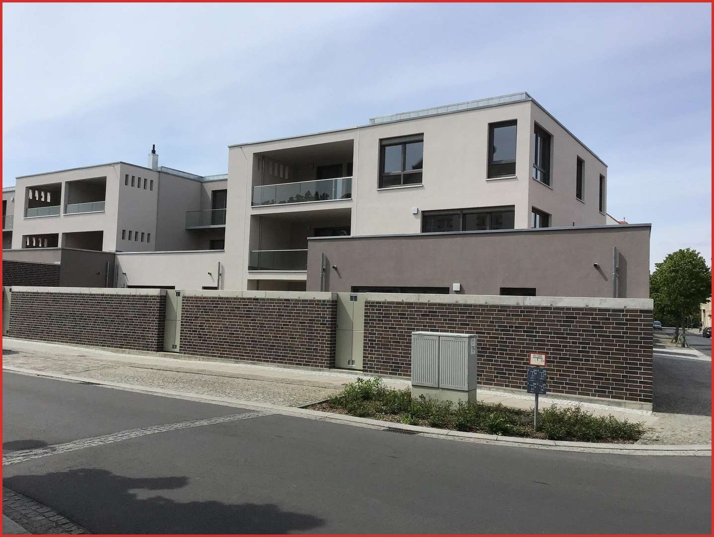 Straßenansicht - Maisonette-Wohnung in 03238 Finsterwalde mit 174m² mieten