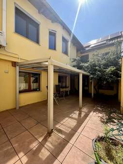 Hofansicht - Einfamilienhaus in 04910 Elsterwerda mit 113m² kaufen