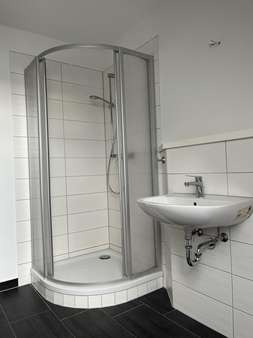 Bad Bad - Dachgeschosswohnung in 03238 Finsterwalde mit 115m² mieten