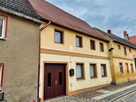 Straßenansicht - Reihenmittelhaus in 04931 Mühlberg mit 110m² kaufen