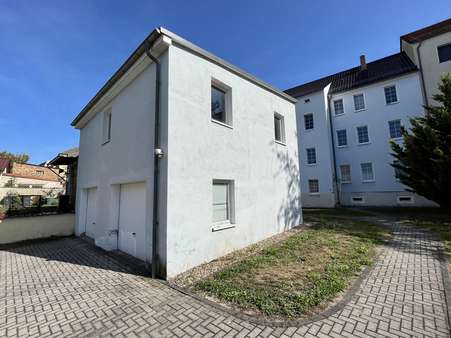 null - Mehrfamilienhaus in 04910 Elsterwerda mit 260m² kaufen