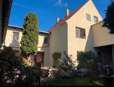 Hofansicht - Einfamilienhaus in 04931 Mühlberg mit 160m² kaufen