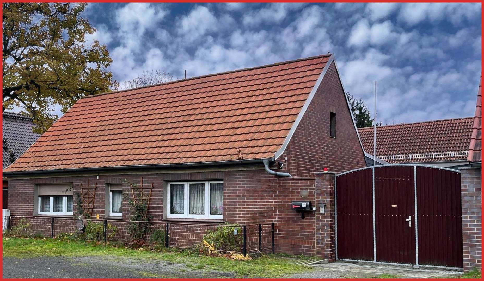 Straßenansicht - Einfamilienhaus in 03238 Heideland mit 90m² kaufen