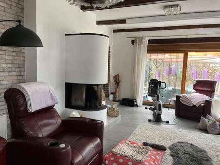 Wohnzimmer - Einfamilienhaus in 03246 Crinitz mit 220m² kaufen