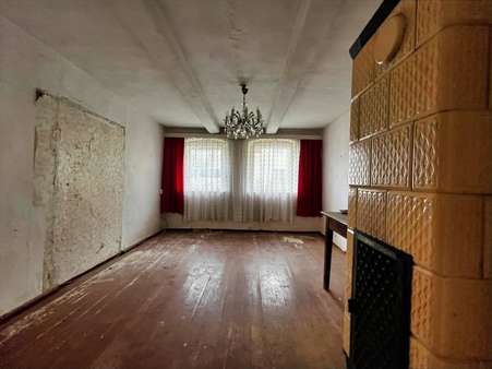 Wohnraum neben der Küche - Einfamilienhaus in 03253 Doberlug-Kirchhain mit 166m² kaufen