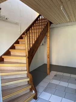 Treppenaufgang Wohnung Flachbau - Einfamilienhaus in 03238 Rückersdorf mit 181m² kaufen