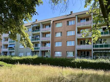 erstes OG erstes OG - Etagenwohnung in 03205 Calau mit 58m² als Kapitalanlage kaufen