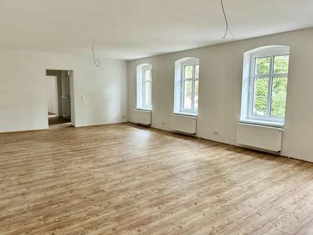 Etagenwohnung in 01993 Schipkau mit 125m² mieten