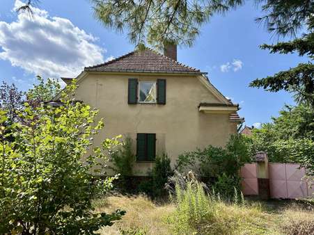 Fenster mit Fensterläden - Einfamilienhaus in 03205 Calau mit 135m² kaufen
