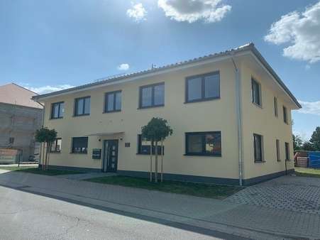 Straßenansicht - Appartement in 01968 Senftenberg mit 99m² kaufen